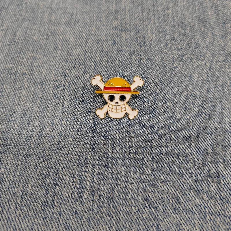 One Piece Straw Hat Crew Metal Pin | Luffy Jolly Roger Badge